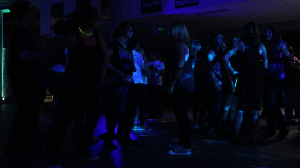 Students having fun at the FRHS Glow Dace
Photo Credit: Andres Jimenez