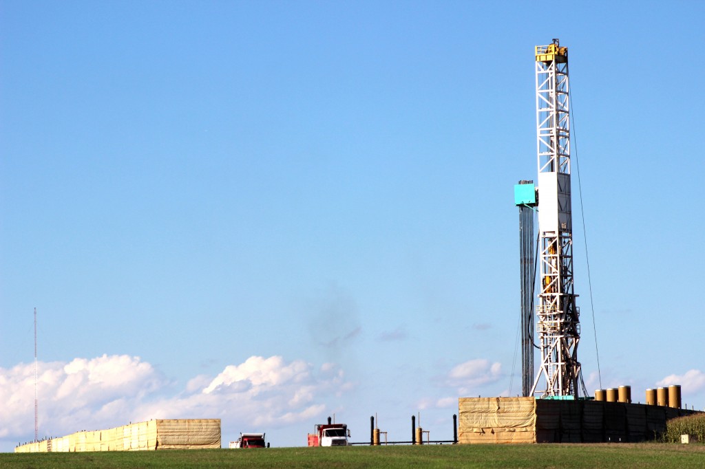 Fracking site on County Road 62, near a farmers home in Windsor, Colorado. Photo Credit: Chandler Gould