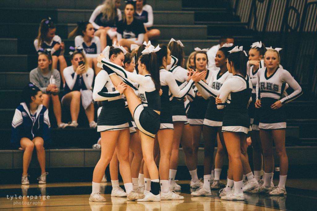 Varsity cheer state competition