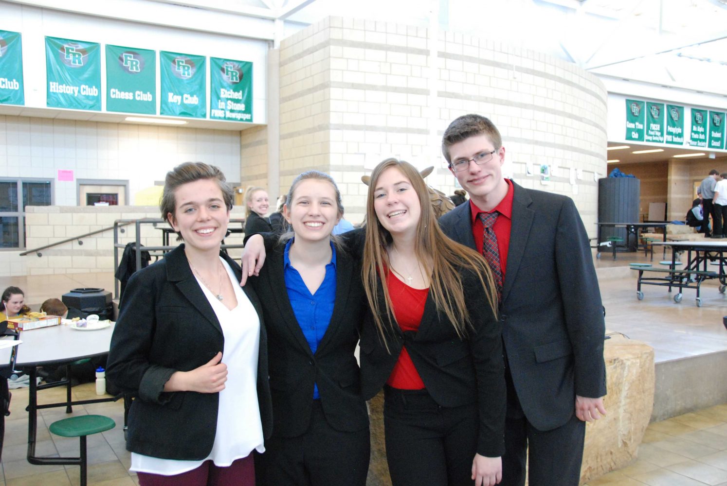 Final Forensics qualifier sends Sabercats to Nationals