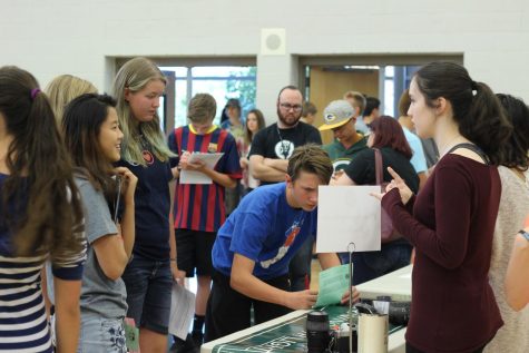 Club Rush informs students about activities at Fossil