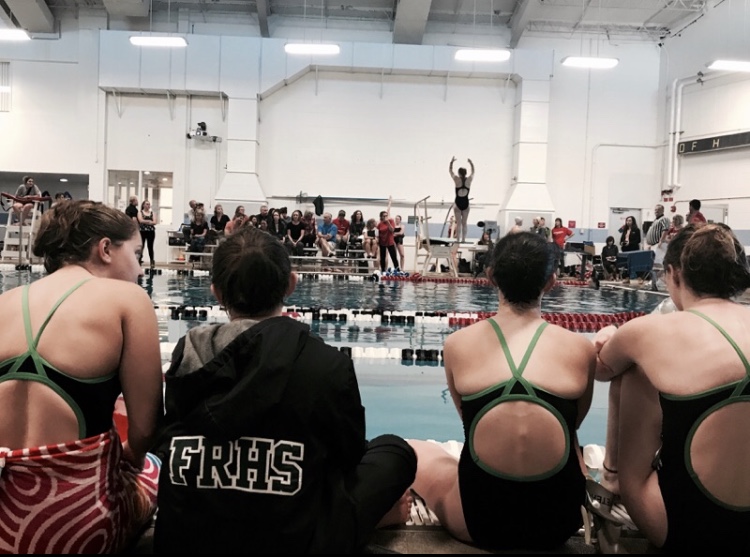 Fossil Ridge competing at Legacy Girls Relay Invite. Photo Credit: Natalie Anderson