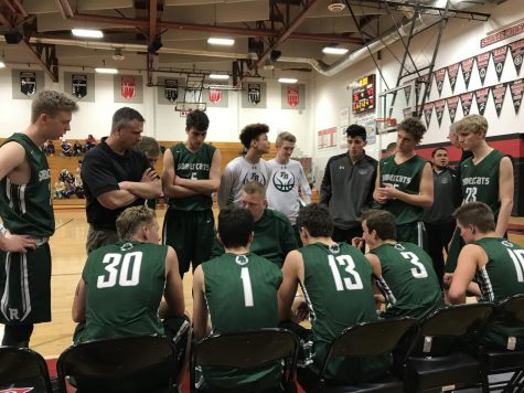 Boys basketball earns fifth win of the season against Loveland