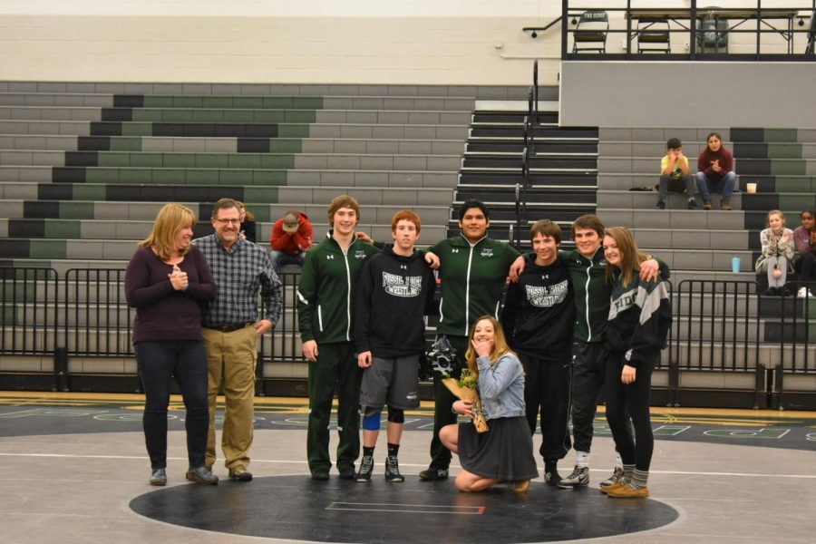 Last+home+dual+for+the+senior+Sabercats