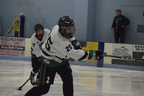 Fossil hockey hits the ice