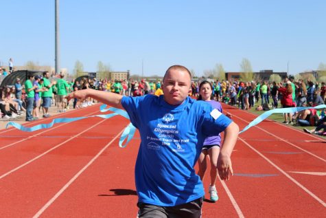 First place face Photo Credit: Olivia Doro