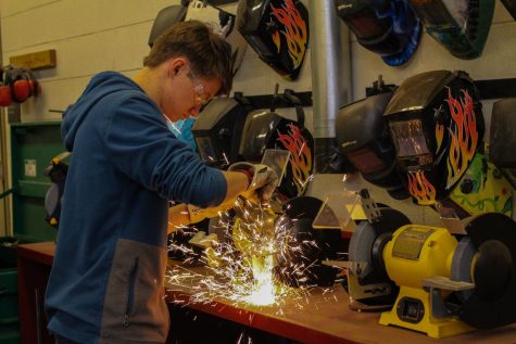 Ignite your creativity with the Woods/Metals classes