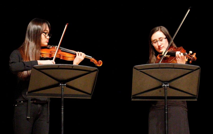 Ester Jeong and Hannah Mullins played Beethovens Three Duets for Violin & Viola. Some students performed musical pieces as they had talents from classes in and outside of school. 