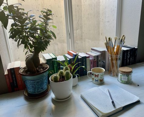 This is the desk where I write most of the entries for my journal. I wanted to make a calm and distraction free space.