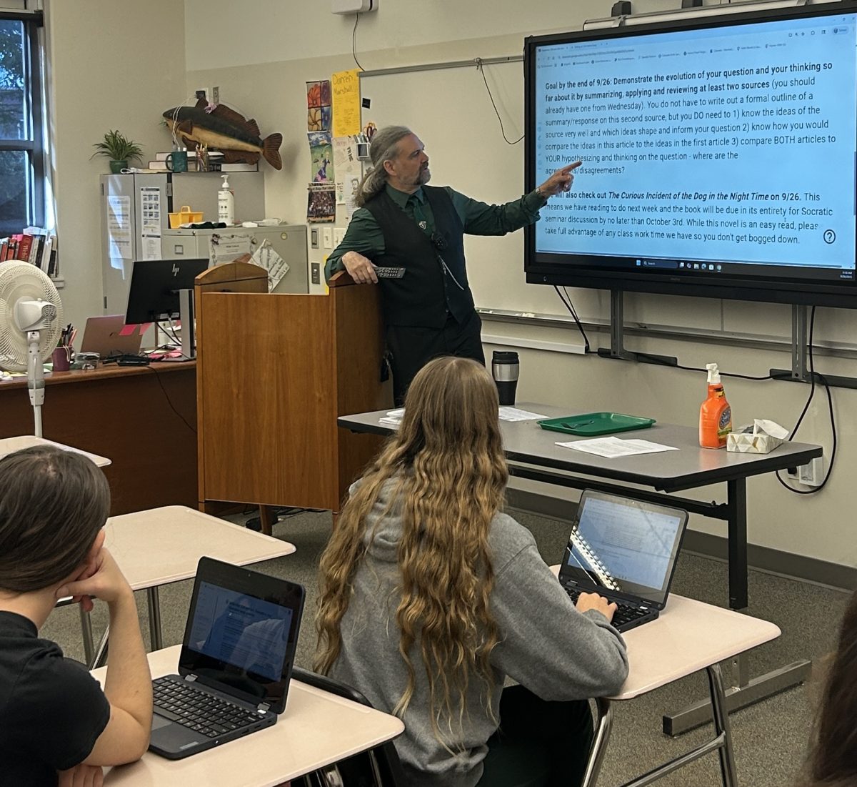 Darren Marshall teaches World Literature during first period Sept. 26.

